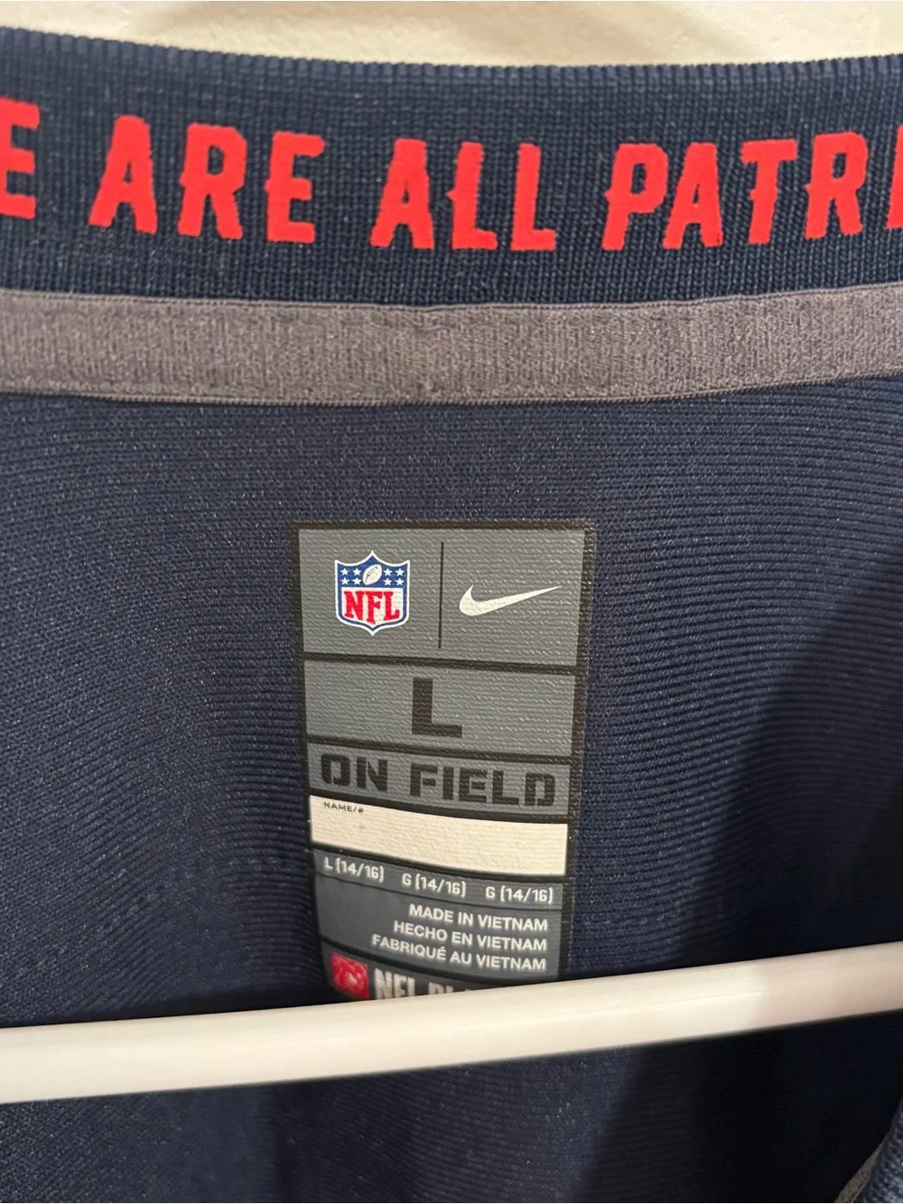 Boys Nike New England Patriots Cam Newton #1 Football Jersey Size Large
